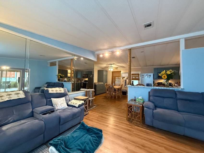 4112 Lakeview Dr S a Ellenton, FL Mobile or Manufactured Home for Sale